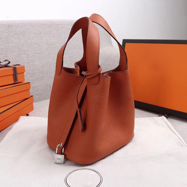fashion designer bag picotin lock series vegetable basket bucket bags clemence leather handbag drawstring shoulder bag silver buckle
fashion designer bag picotin lock series vegetable basket bucket bags clemence leather handbag drawstring shoulder bag silver buckle