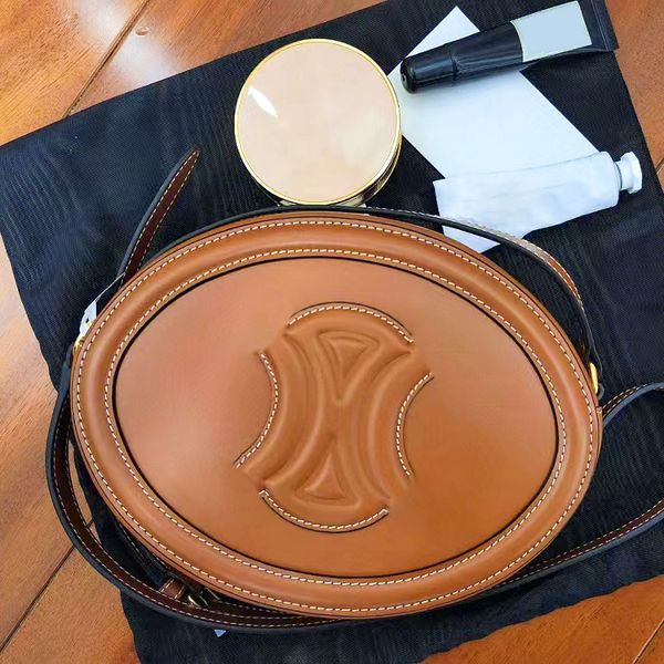 luxury crossbody triomphes celins round bag women's man brown designer clutch sling bags smooth calfskin leather purse shoulder mini sa
luxury crossbody triomphes celins round bag women's man brown designer clutch sling bags smooth calfskin leather purse shoulder mini sa