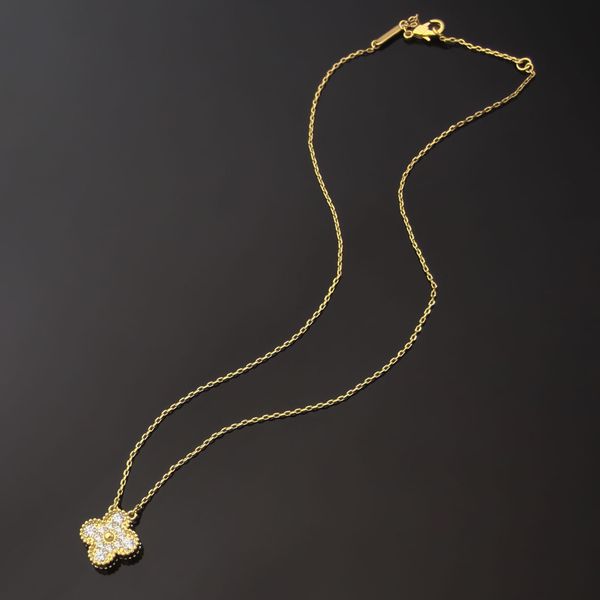 designer womens fashion luxury buckle full diamond necklace fashion single flower four-leaf clover cleef pendant necklaces 18k gold necklace, Silver
designer womens fashion luxury buckle full diamond necklace fashion single flower four-leaf clover cleef pendant necklaces 18k gold necklace, Silver