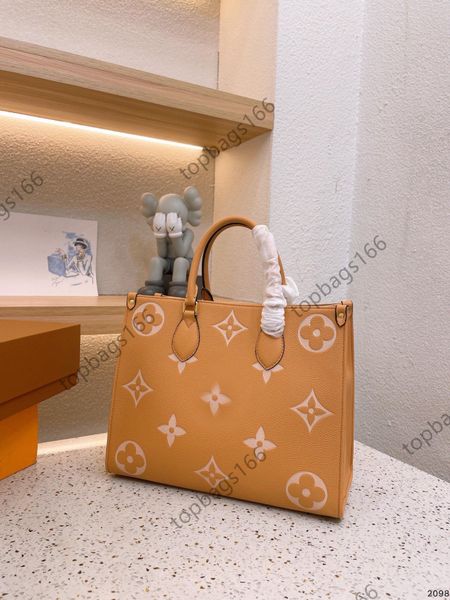 2023 new yellow/pink vermicelli print bag tote fashion brand designer onthego handbag clutch handbag bags luxury shopping crossbody package
2023 new yellow/pink vermicelli print bag tote fashion brand designer onthego handbag clutch handbag bags luxury shopping crossbody package