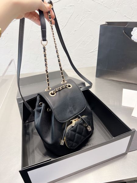 designer's new versatile women's backpack leather high beauty value large capacity diamond embroidery
designer's new versatile women's backpack leather high beauty value large capacity diamond embroidery
