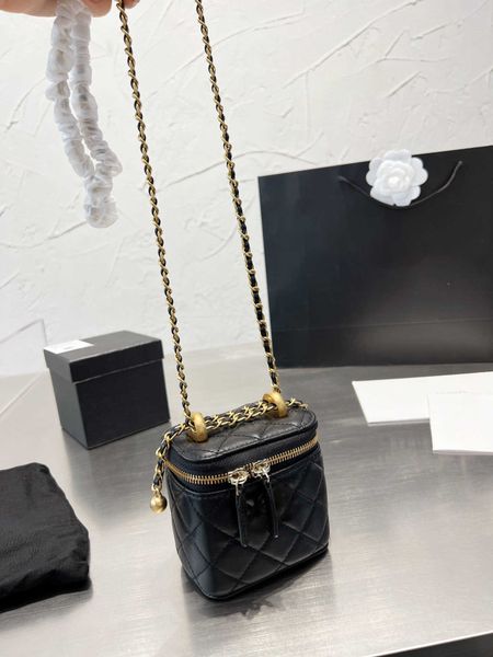 little golden ball box bag 2022 new style black luxury designer single shoulder bags women cross body bag handbag fashion purse square mirro
little golden ball box bag 2022 new style black luxury designer single shoulder bags women cross body bag handbag fashion purse square mirro