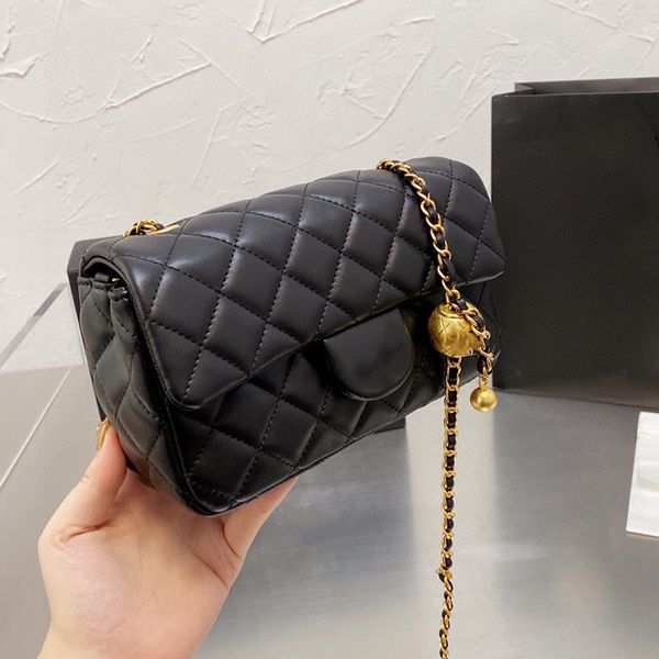 designer channel bags for women black cc handbag leather chain slant shoulder clutch flap totes bag double letters solid hasp waist square s
designer channel bags for women black cc handbag leather chain slant shoulder clutch flap totes bag double letters solid hasp waist square s