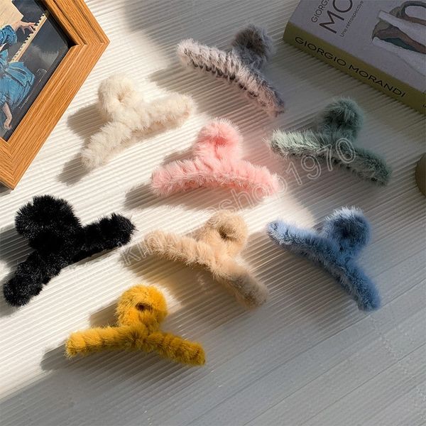 elegant korean plush hair clip faux fur hair claws clamps autumn winter hairpins barrette women hairgrips hair accessories, Slivery;white
elegant korean plush hair clip faux fur hair claws clamps autumn winter hairpins barrette women hairgrips hair accessories, Slivery;white