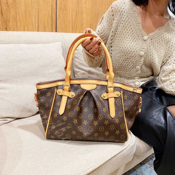 designers luxury bags for womens louiseity 1 viutonity handbags lvs crossbody shoulder the tote bag multicolour capacity versatile 7a wallet
designers luxury bags for womens louiseity 1 viutonity handbags lvs crossbody shoulder the tote bag multicolour capacity versatile 7a wallet