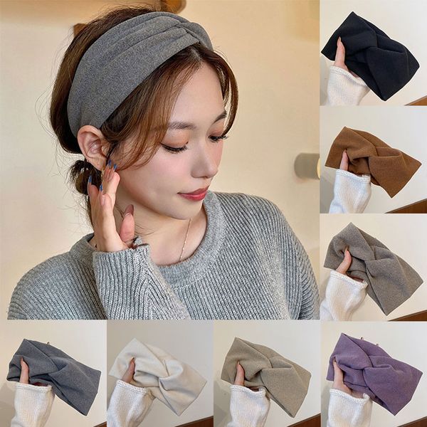 winter warm thicken wide-brim woolen headband hair accessories hair band face wash sports hairband, Slivery;white
winter warm thicken wide-brim woolen headband hair accessories hair band face wash sports hairband, Slivery;white