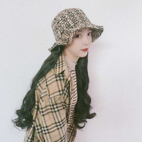 women's hair wigs lace synthetic small fragrance fisherman wig hat one female long curly hair big wave winter fashion wool roll, Black
women's hair wigs lace synthetic small fragrance fisherman wig hat one female long curly hair big wave winter fashion wool roll, Black