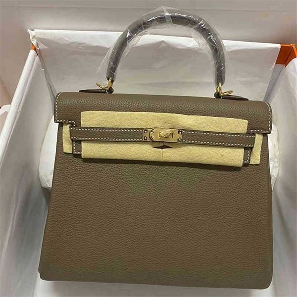 designer handbags herms birkins bags shoulder bag retro diagonal commuter tote female large-capacity first layer cowhide design portable col
designer handbags herms birkins bags shoulder bag retro diagonal commuter tote female large-capacity first layer cowhide design portable col