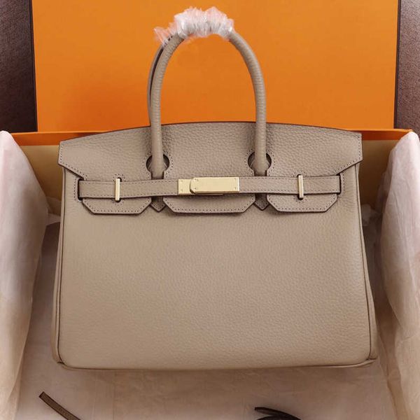 9 solid color luxury designer totes bag totes genuine leather woman handbag litchi pattern rouge with gold hardware
9 solid color luxury designer totes bag totes genuine leather woman handbag litchi pattern rouge with gold hardware