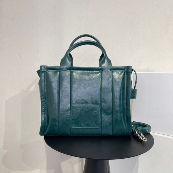 tote bag womens satchel bags designer vintage fashion casual large capacity full leather travel shoulder handbag luxury briefcase purse styl
tote bag womens satchel bags designer vintage fashion casual large capacity full leather travel shoulder handbag luxury briefcase purse styl