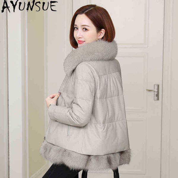 ayunsue short genuine leather coat women sheepskin coat female warm white duck down parka woman fox fur collar 2020 abrigo mujer j220727, Black
ayunsue short genuine leather coat women sheepskin coat female warm white duck down parka woman fox fur collar 2020 abrigo mujer j220727, Black