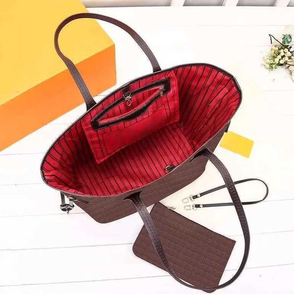 lady s style bags shoulder women shoulder fashion messenger purse classic totes bag luxurys designers wallet
lady s style bags shoulder women shoulder fashion messenger purse classic totes bag luxurys designers wallet