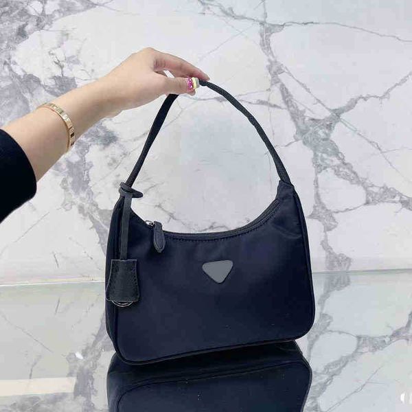 designer luxury women the tote bag fashion versatile handbags shoulder crossbody bags purse telfars totes large capacity saddle wallets 7a z
designer luxury women the tote bag fashion versatile handbags shoulder crossbody bags purse telfars totes large capacity saddle wallets 7a z