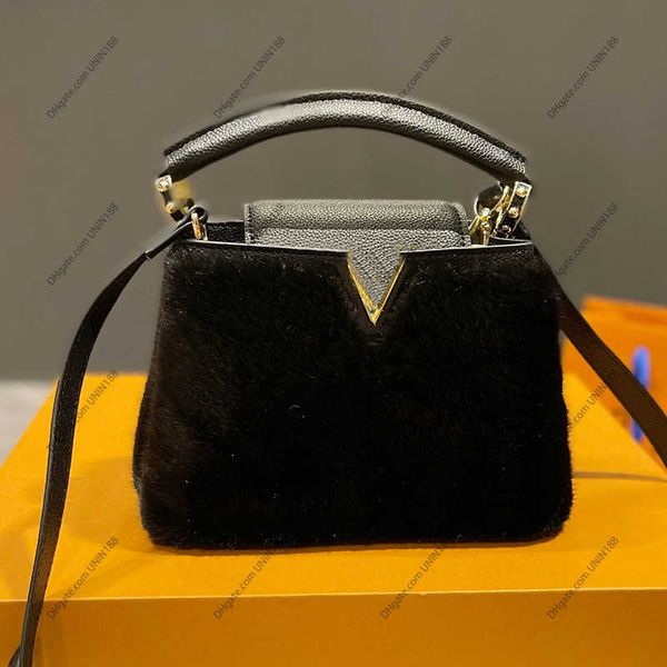designer bag skin capucines 22fw shoulder bags women handbag totes luxurys bag messenger designers ladies wallets with hairy mink hair 27cm
designer bag skin capucines 22fw shoulder bags women handbag totes luxurys bag messenger designers ladies wallets with hairy mink hair 27cm