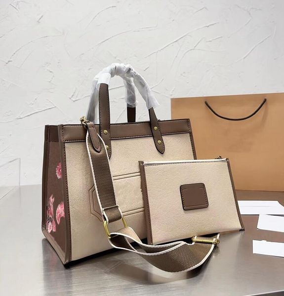 large capacity shopping bag womens totes designer handbag leather leisure classic fashion travelling bag pure color cross body handbags wall
large capacity shopping bag womens totes designer handbag leather leisure classic fashion travelling bag pure color cross body handbags wall