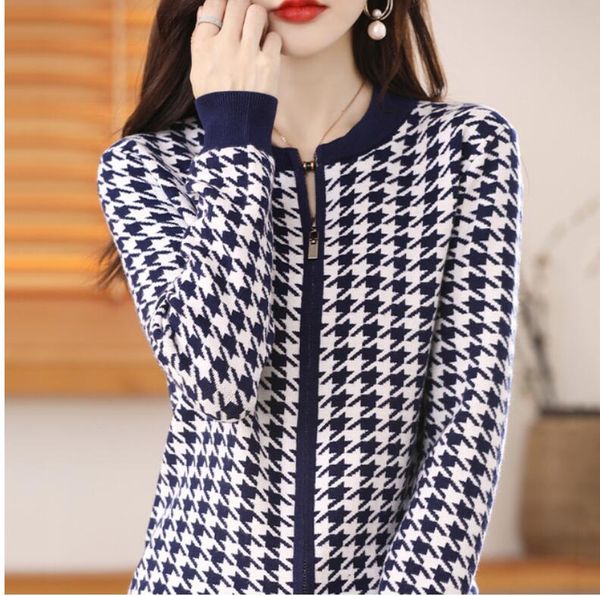 women's sweaters new for wool designer channel cardigan knitted sweater casual v-neck stitching cashmere top, White;black
women's sweaters new for wool designer channel cardigan knitted sweater casual v-neck stitching cashmere top, White;black