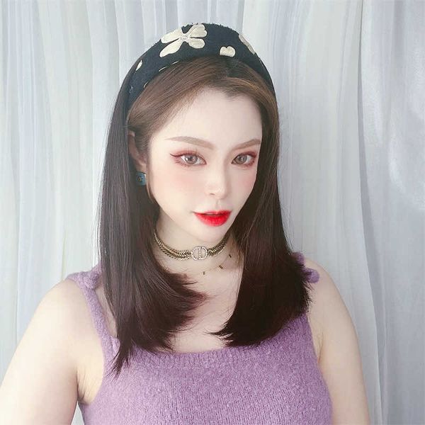 women's hair wigs lace synthetic korean version band wig women's short medium long net red collarbone hair natural head cover, Black
women's hair wigs lace synthetic korean version band wig women's short medium long net red collarbone hair natural head cover, Black