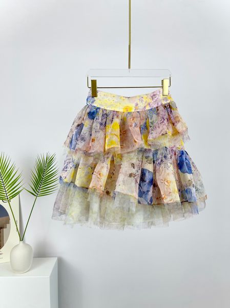 skirts autumn and winter 2022 new citrus garden show series irregular print mini skirt, Black
skirts autumn and winter 2022 new citrus garden show series irregular print mini skirt, Black