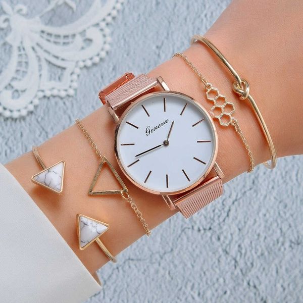 watches 5pcs women set woman casual quartz wristwatch bracelet luxury watch 2022 gift for girlfriend relogio femenino lrf1, Slivery;brown
watches 5pcs women set woman casual quartz wristwatch bracelet luxury watch 2022 gift for girlfriend relogio femenino lrf1, Slivery;brown