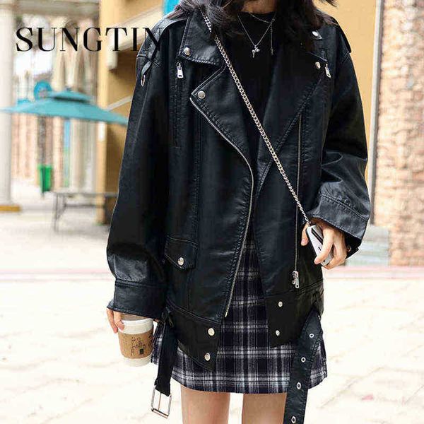 sungtin women pu leather jacket with belt oversized classic black women moto biker zipper jackets bf style punk streetwear j220727
sungtin women pu leather jacket with belt oversized classic black women moto biker zipper jackets bf style punk streetwear j220727