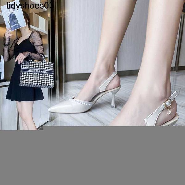 women designers rois miu women in the summer of 2022 new style versatile nude pointed thin heels size 34-40, Black
women designers rois miu women in the summer of 2022 new style versatile nude pointed thin heels size 34-40, Black
