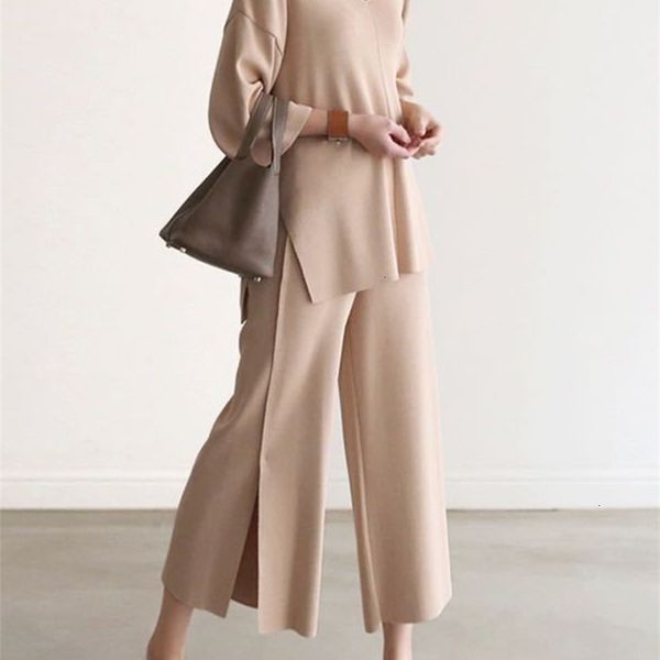 womens two piece pants women knitted sweater pieces sets spring autumn vneck loose pullovers wideleg knitwear 2pcs suits 221115, White
womens two piece pants women knitted sweater pieces sets spring autumn vneck loose pullovers wideleg knitwear 2pcs suits 221115, White
