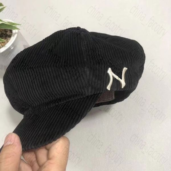 designer berets women's letter luxurious embroidered corduroy caps velvet beret fashion outdoor travel warm winter windproof holiday ha, Blue;gray 
designer berets women's letter luxurious embroidered corduroy caps velvet beret fashion outdoor travel warm winter windproof holiday ha, Blue;gray