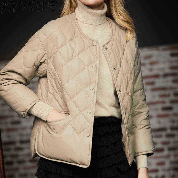 ayunsue women winter sheepskin coat female natural genuine leather duck down jacket women clothing 2020 jackets hiver 09550 j220727, Black
ayunsue women winter sheepskin coat female natural genuine leather duck down jacket women clothing 2020 jackets hiver 09550 j220727, Black