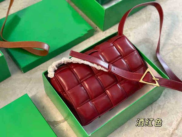 shoulder leisure bags bottegas handbags bag venetas green woven large small lattice pillow cassette one messenger square women's va58
shoulder leisure bags bottegas handbags bag venetas green woven large small lattice pillow cassette one messenger square women's va58