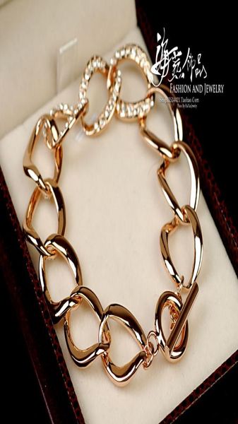 fashion new designed bangle hollow out banshee medusa head portrait 18k gold plated women039s ladies bracelet designer jewelry 6388971, Black
fashion new designed bangle hollow out banshee medusa head portrait 18k gold plated women039s ladies bracelet designer jewelry 6388971, Black