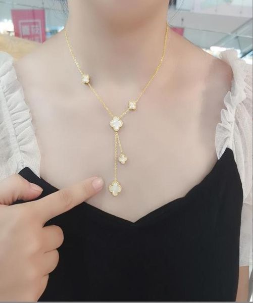 popular necklace female doublesided clover clavicle chain female simple light luxury temperament pendant8130736, Silver
popular necklace female doublesided clover clavicle chain female simple light luxury temperament pendant8130736, Silver