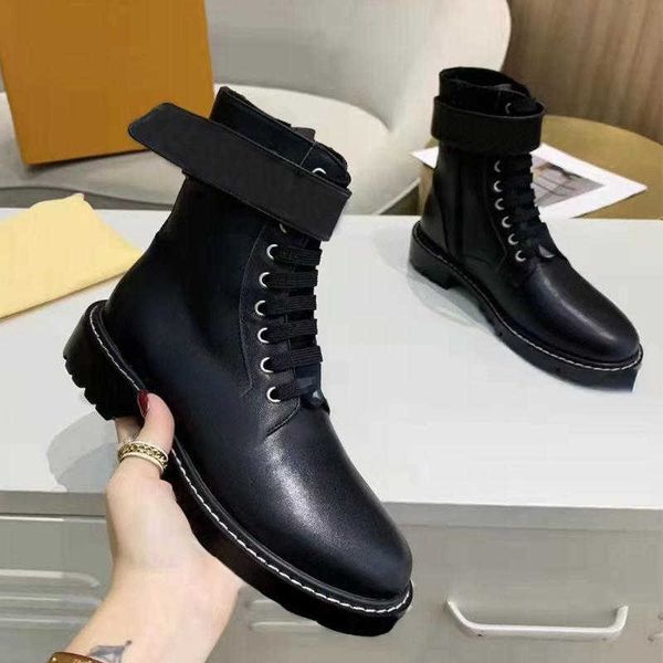 brand boots designer design autumn winter martin woman flat bottom lace-up sneaker stylish ankle boots with everything, Black
brand boots designer design autumn winter martin woman flat bottom lace-up sneaker stylish ankle boots with everything, Black