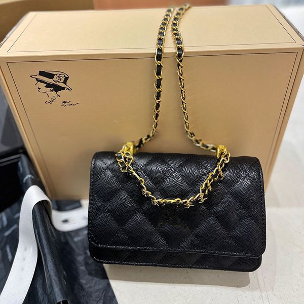 women metal letter portable classic flap shoulder bag fashion caviar pattern genuine leather quilted luxury designer handbag trend wallet ca
women metal letter portable classic flap shoulder bag fashion caviar pattern genuine leather quilted luxury designer handbag trend wallet ca