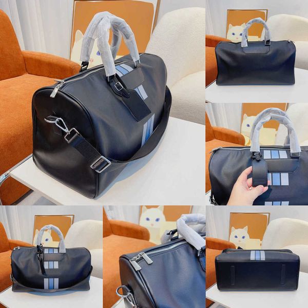 duffel bags designer luggage handbag high capacity leather luxury crossbody yoga travel handbags 221029
duffel bags designer luggage handbag high capacity leather luxury crossbody yoga travel handbags 221029