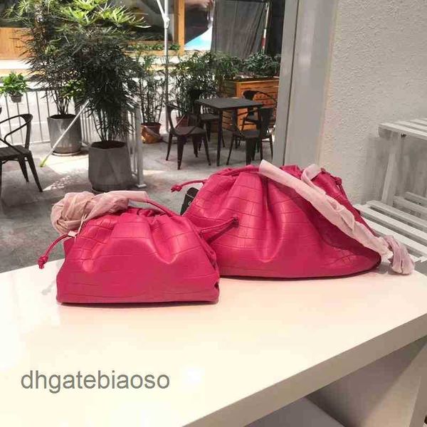 bag fold pouch venetas color single designer women's bags clip solid 2023 cloud shoulder messenger bottegas 57h4 91er 53zw
bag fold pouch venetas color single designer women's bags clip solid 2023 cloud shoulder messenger bottegas 57h4 91er 53zw
