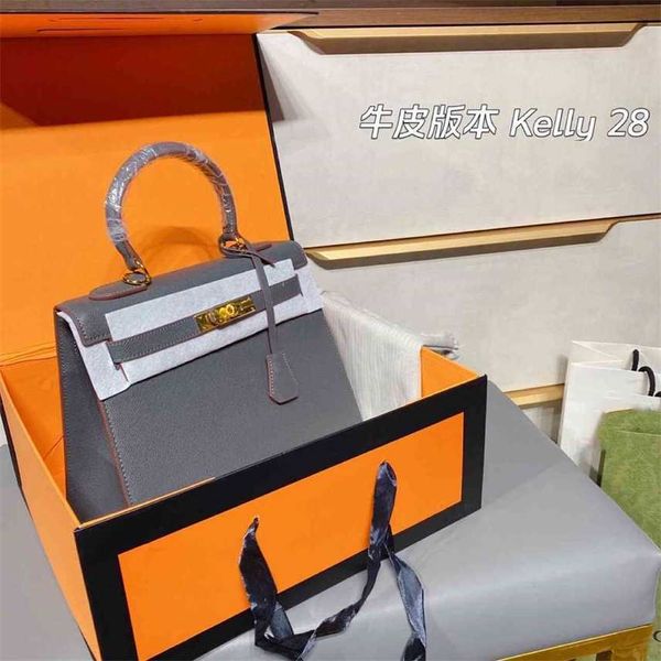 clearance bag with cover bag orange medium hard handle solid color contrast vertical square lock fashion women's
clearance bag with cover bag orange medium hard handle solid color contrast vertical square lock fashion women's