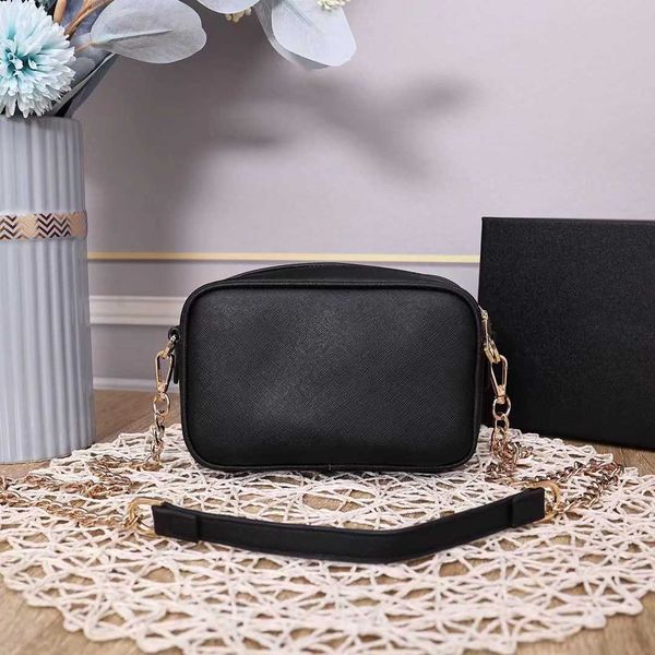 luxury designer shoulder bags crossbody bag tote women's new family mini cross camera bag versatile messenger coin purse factory direct
luxury designer shoulder bags crossbody bag tote women's new family mini cross camera bag versatile messenger coin purse factory direct