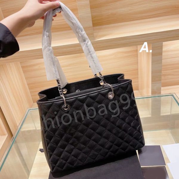 luxury 35x28cm large plaid leather totes black chains double underarm hand shoulder lady bags womens mac computer high capacity crossbody ba
luxury 35x28cm large plaid leather totes black chains double underarm hand shoulder lady bags womens mac computer high capacity crossbody ba