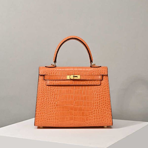 designer hemrres tote bag handbag new leather women's advanced texture crocodile kelys fashion layer cowhide crossbody shoulder
designer hemrres tote bag handbag new leather women's advanced texture crocodile kelys fashion layer cowhide crossbody shoulder