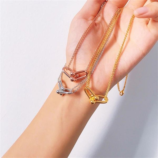 fashion classic four-leaf necklace mother-of-pearl gift for women's engagement jewelry, Silver
fashion classic four-leaf necklace mother-of-pearl gift for women's engagement jewelry, Silver