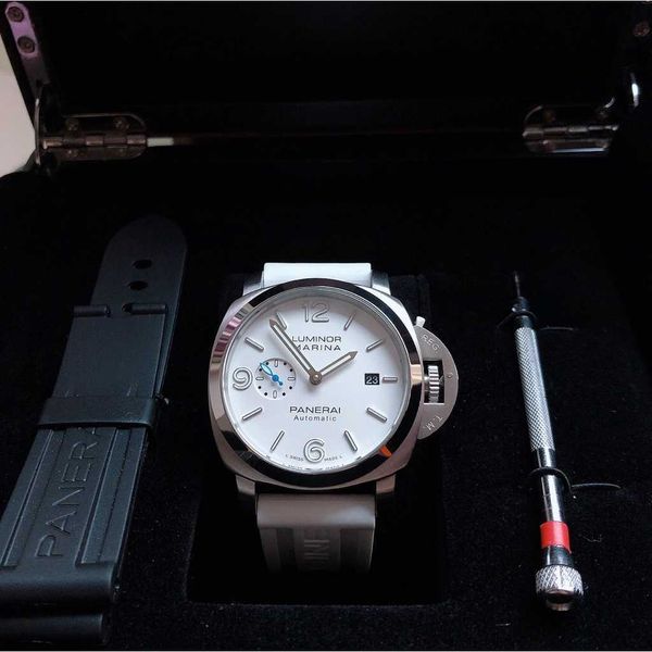automatic luxury watches for mens mechanical watch paneraiss sapphire mirror 44mm 13mm imported cowhide watchband brand italy sport wristwat, Slivery;brown
automatic luxury watches for mens mechanical watch paneraiss sapphire mirror 44mm 13mm imported cowhide watchband brand italy sport wristwat, Slivery;brown