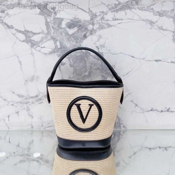 designer luxury women the tote bag fashion versatile handbags shoulder crossbody bags purse tories totes large capacity saddle wallets 7a er
designer luxury women the tote bag fashion versatile handbags shoulder crossbody bags purse tories totes large capacity saddle wallets 7a er