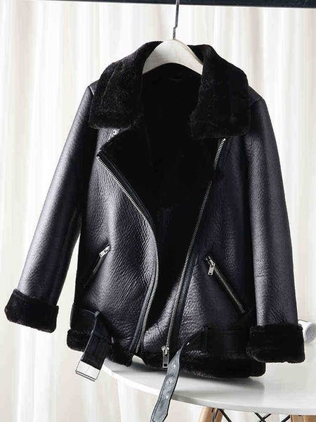 ailegogo new 2022 winter women sheepskin coat streewear thick warm pu faux lamb leather jacket with belt loose runner j220727, Black
ailegogo new 2022 winter women sheepskin coat streewear thick warm pu faux lamb leather jacket with belt loose runner j220727, Black