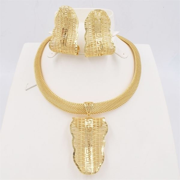wedding jewelry sets ltaly 750 gold color set for women african beads fashion necklace set earring jewelry 221115, Slivery;golden
wedding jewelry sets ltaly 750 gold color set for women african beads fashion necklace set earring jewelry 221115, Slivery;golden