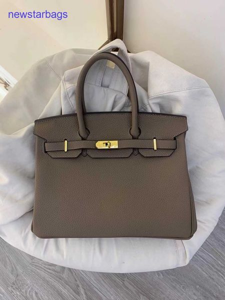 herme brikin bag designer bags handbag online store bag fashion golden classic litchi pattern handheld one shoulder crossbody bag
herme brikin bag designer bags handbag online store bag fashion golden classic litchi pattern handheld one shoulder crossbody bag