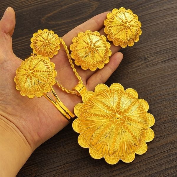 wedding jewelry sets ethiopian sets very big pendant earrings rings bangle african eritrean engagement habesha ethnic 221115, Slivery;golden
wedding jewelry sets ethiopian sets very big pendant earrings rings bangle african eritrean engagement habesha ethnic 221115, Slivery;golden