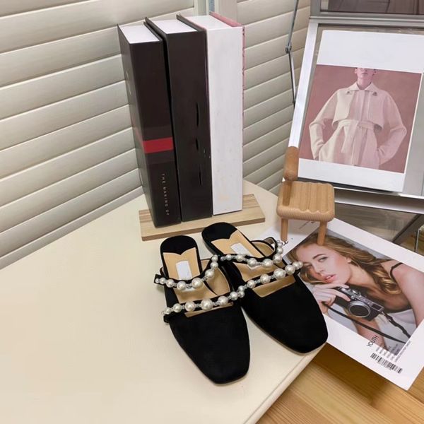women slippers slides new designer luxury brand 5a suede slippers vintage pearl flat heel two straps outdoor sandales square toe black white
women slippers slides new designer luxury brand 5a suede slippers vintage pearl flat heel two straps outdoor sandales square toe black white
