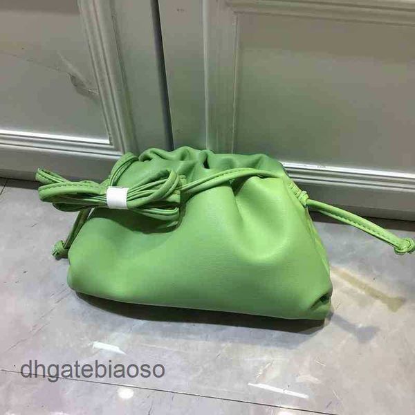 bag messenger 2023 designer bottegas bags venetas cloud pouch cowhide women's solid color trend single shoulder dumpling hand xn6x 7qau
bag messenger 2023 designer bottegas bags venetas cloud pouch cowhide women's solid color trend single shoulder dumpling hand xn6x 7qau