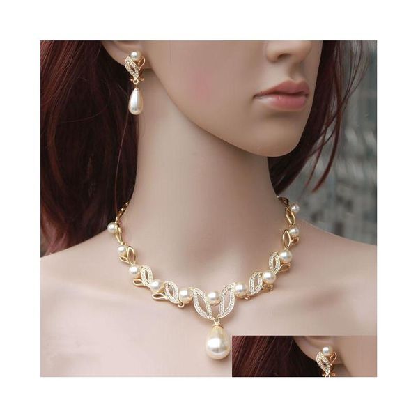 pendant necklaces 2021 new gold plated cream pearl drop and rhinestone crystal bridal necklace earrings jewelry sets delivery neckla dhs5b, Silver
pendant necklaces 2021 new gold plated cream pearl drop and rhinestone crystal bridal necklace earrings jewelry sets delivery neckla dhs5b, Silver