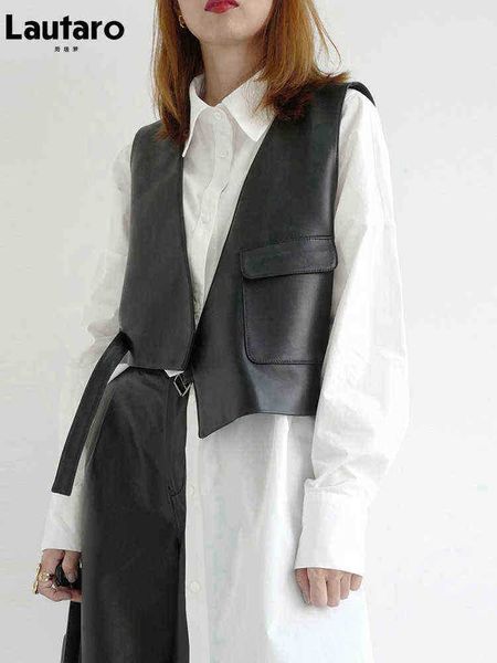 lautaro spring short black soft light pu leather vest deep v neck pocket korean fashion 2021 autumn sleeveless crop women j220727
lautaro spring short black soft light pu leather vest deep v neck pocket korean fashion 2021 autumn sleeveless crop women j220727
